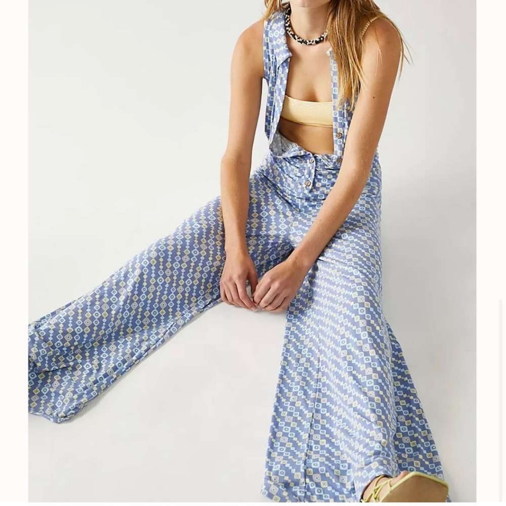Free People Shayla Halter Style
Jumpsuit, Size Small